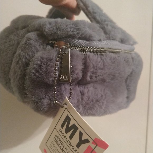 NEW MYTAGALONGS Faux Fur Jewelry Organizer Gray Carry Pouch Zipper Handle NWT - Picture 1 of 5